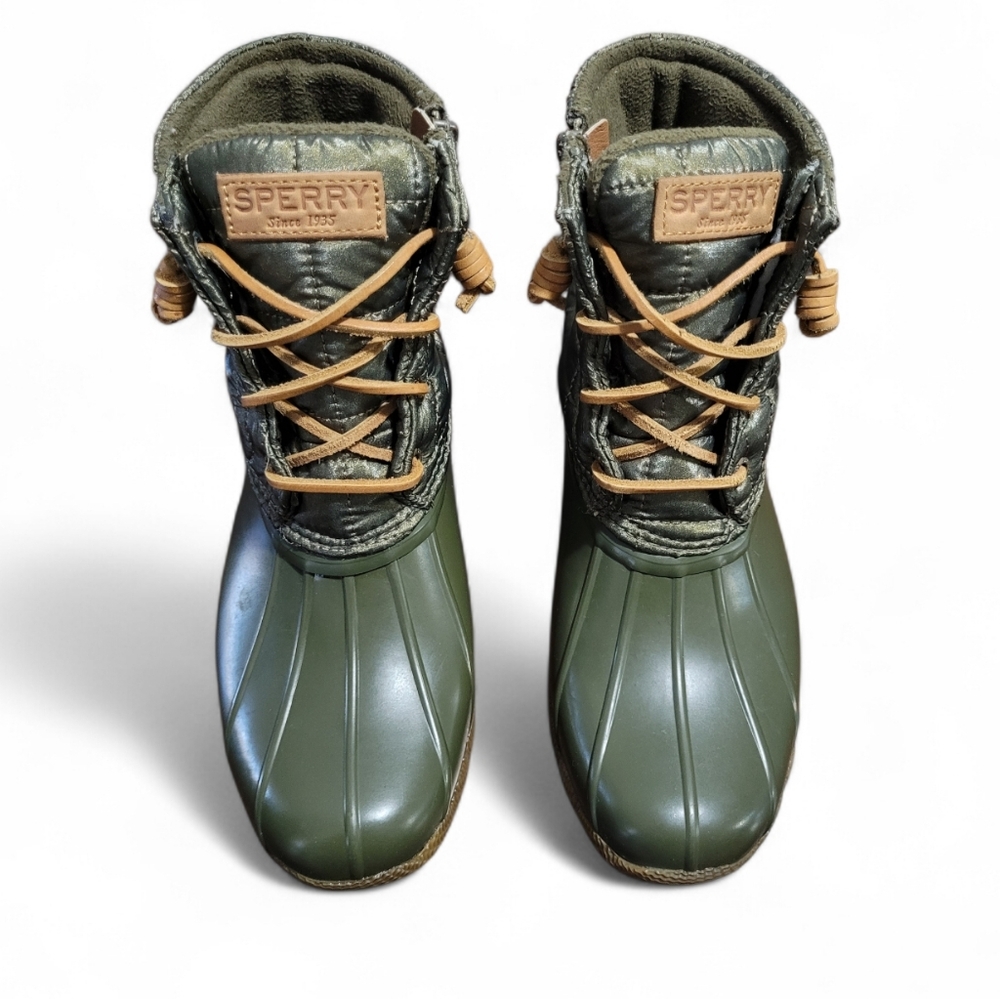 Sperry Women's Saltwater Quilted Duck Boots in olive green